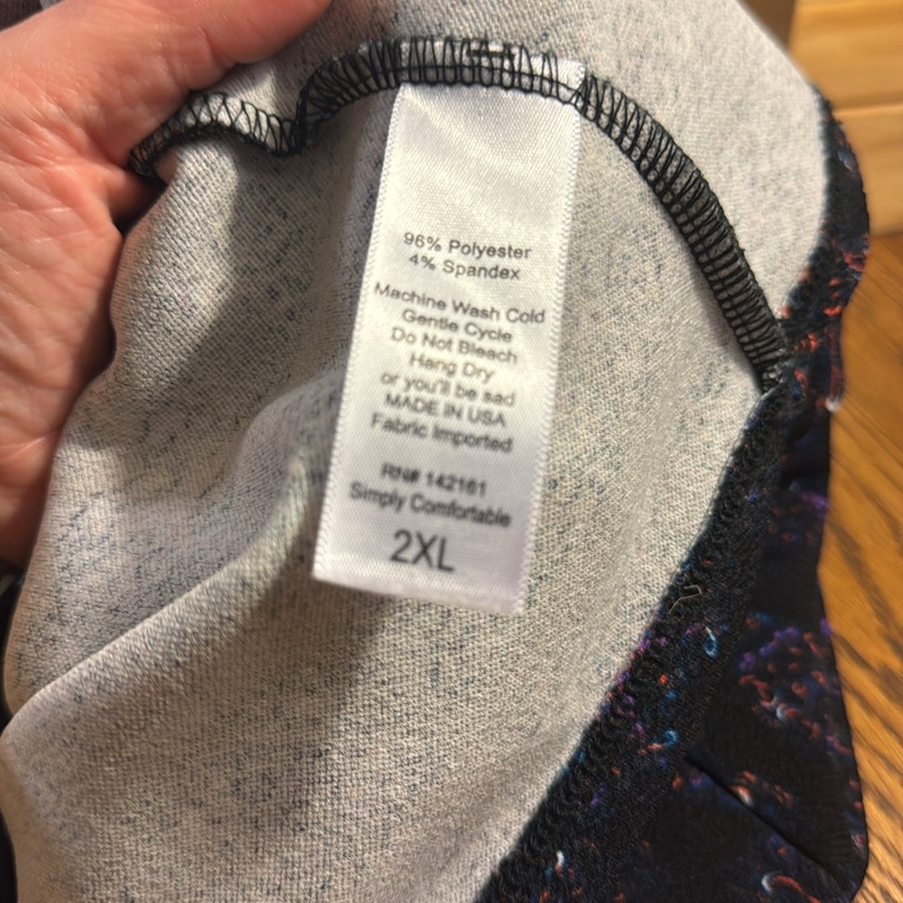 LuLaRoe ⭐️Cassie Pencil Skirt - Picture 8 of 11